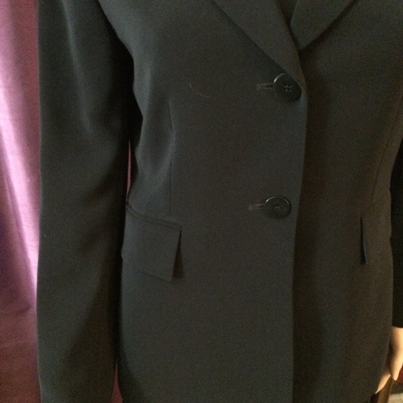 Tahari Jacket, Black, Size 4P - Picture 4 of 6